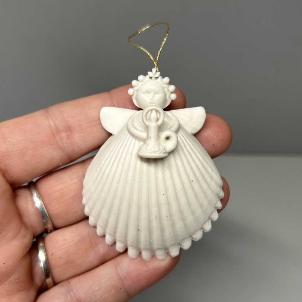 Vintage 2001 Margaret Furlong Way of Light Shell Angel Christmas Ornament 2"